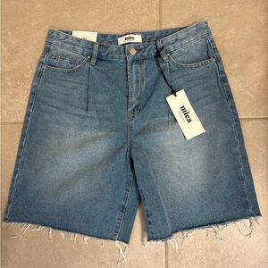 NWT Mica Denim High Rise Wide Bermuda Front Pleated Cutoff Shorts Size Large